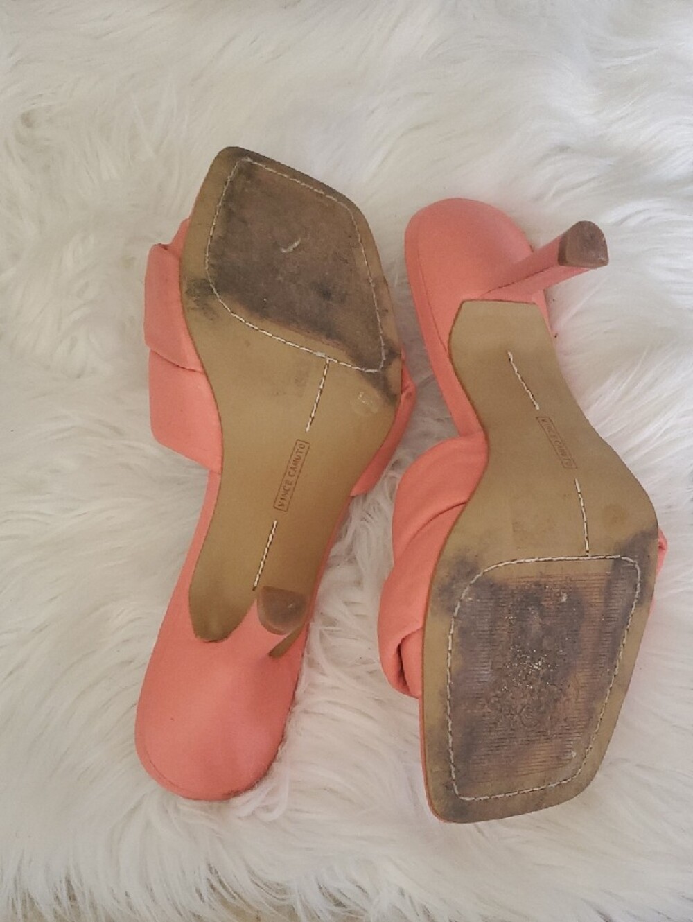 Vince Camuto Coral Knotted Slide Mule - Picture 8 of 12